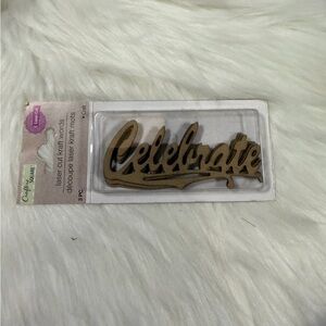 🩵5/$8 Brown 'Celebrate' Decor